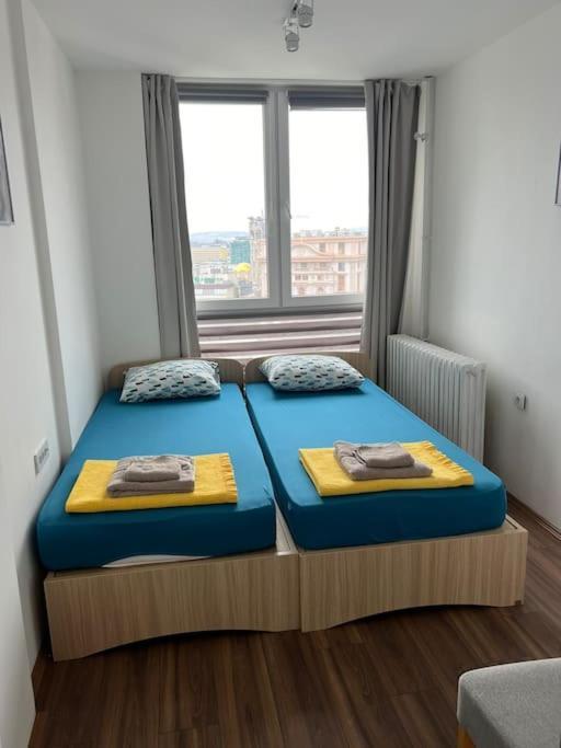 Sky View Center Apartamento *